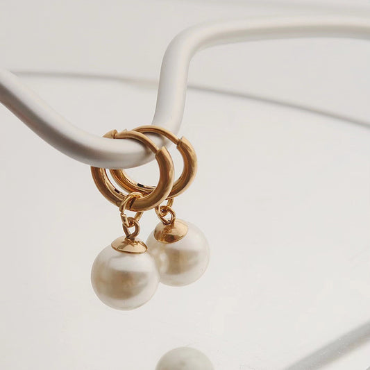 French Retro Pearl Pendant Earrings — 18K Gold-Plated Titanium Steel