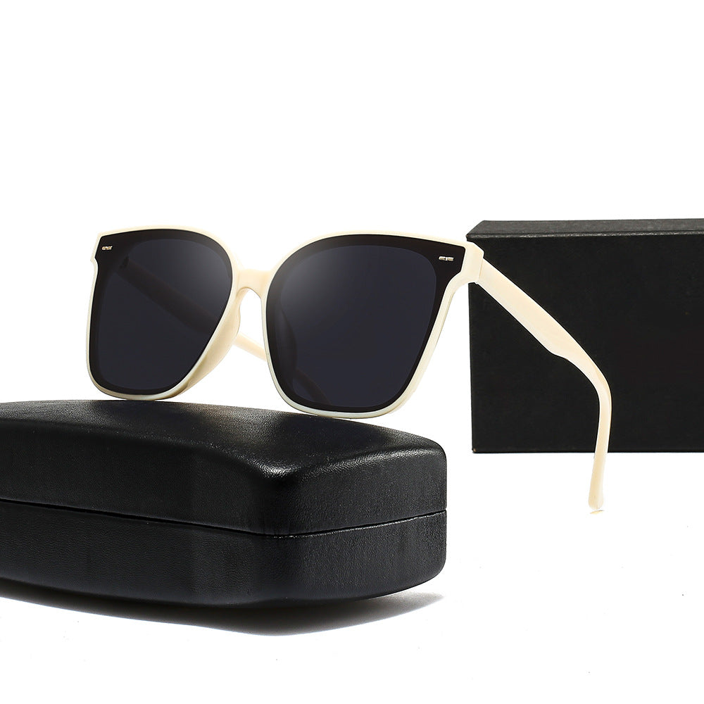 Venta de gafas de sol polarizadas con protección UV que adelgazan el rostro de GM 