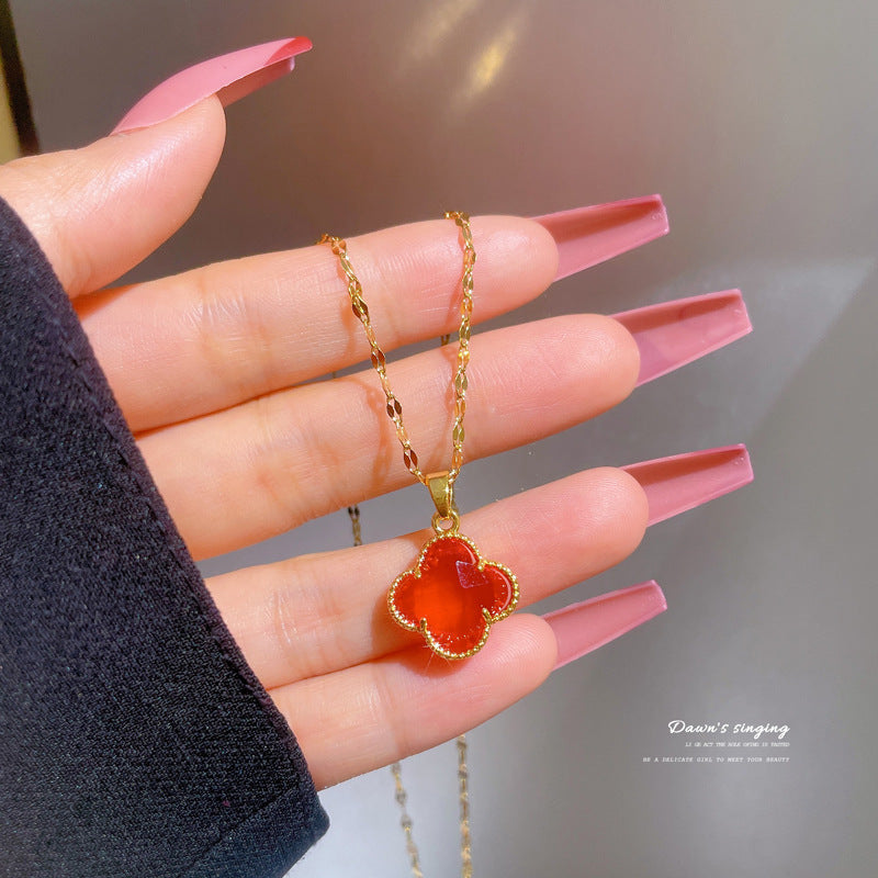 Titanium Steel Micro-Inlaid Gold Flower Clavicle Necklace