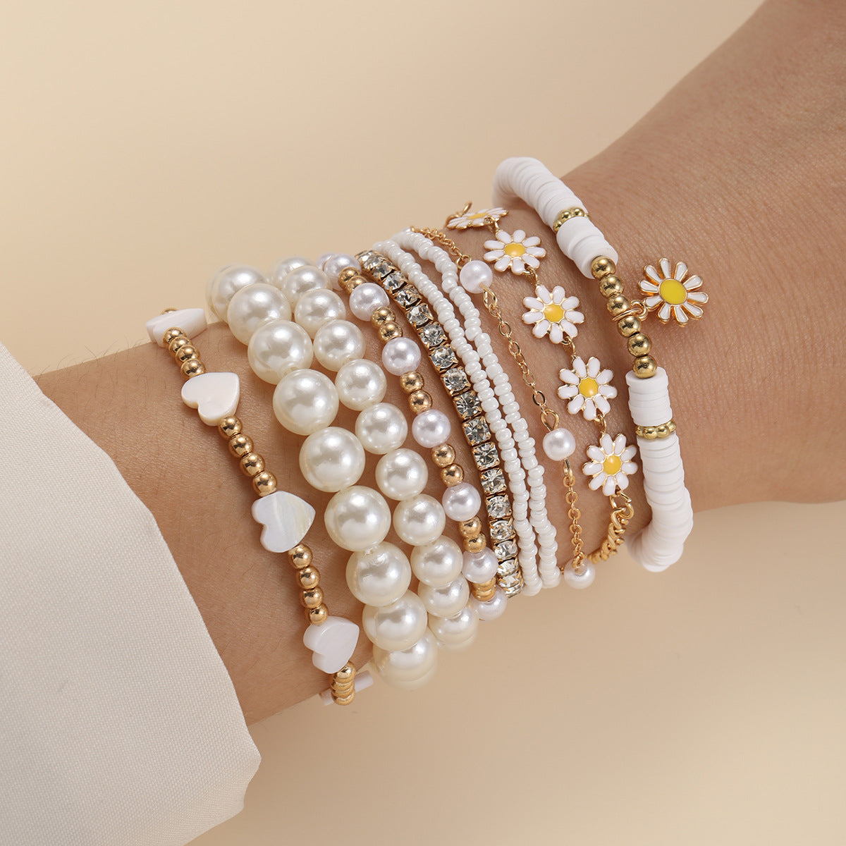 Daisy Pearl Beaded Bracelet Set
