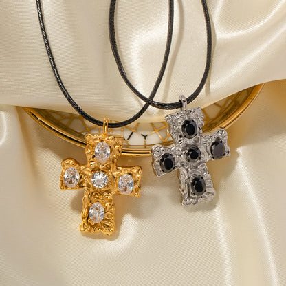 Cross necklace with zircon
