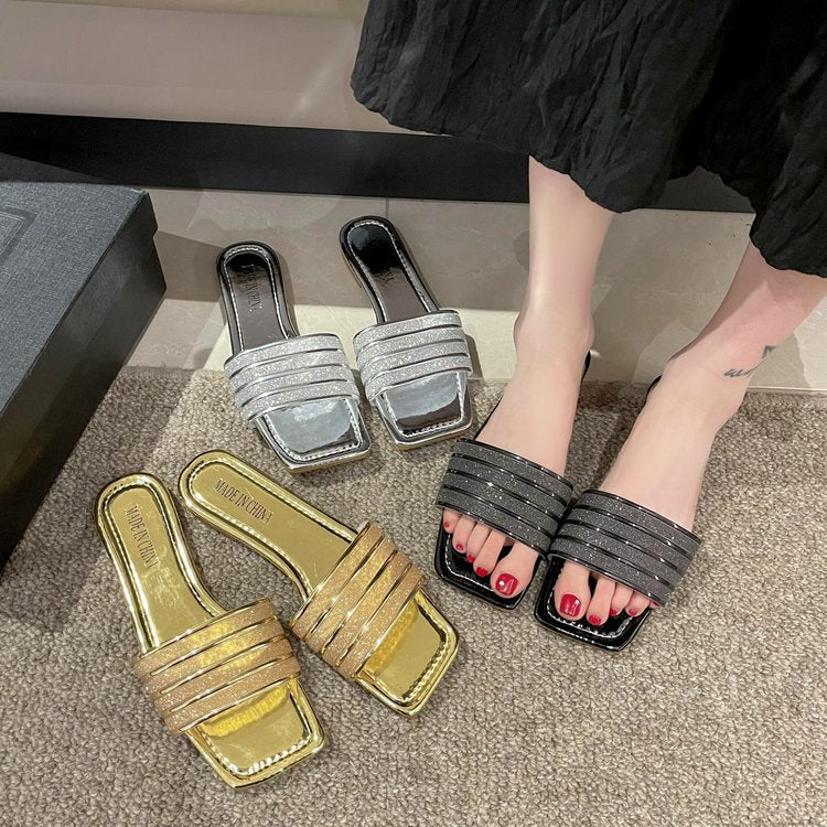 Simple rhinestone beach sandals