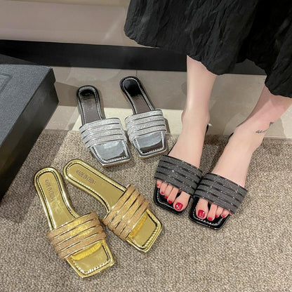Simple rhinestone beach sandals