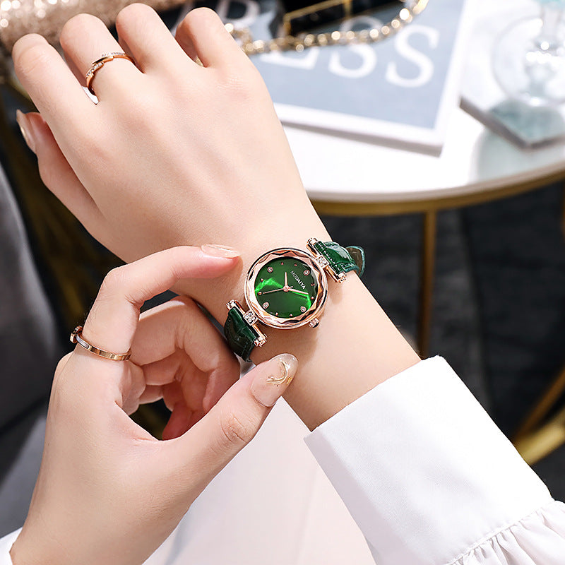Green Dial Quartz Watch Trendy Women's Wristwatch