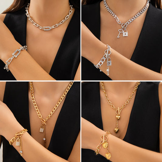 Versatile rhinestone chain necklace