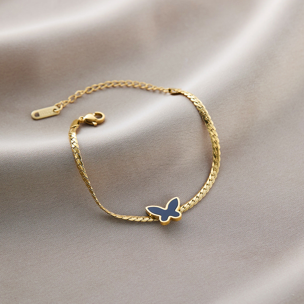 Titanium Steel Five-Leaf Clover Bracelet