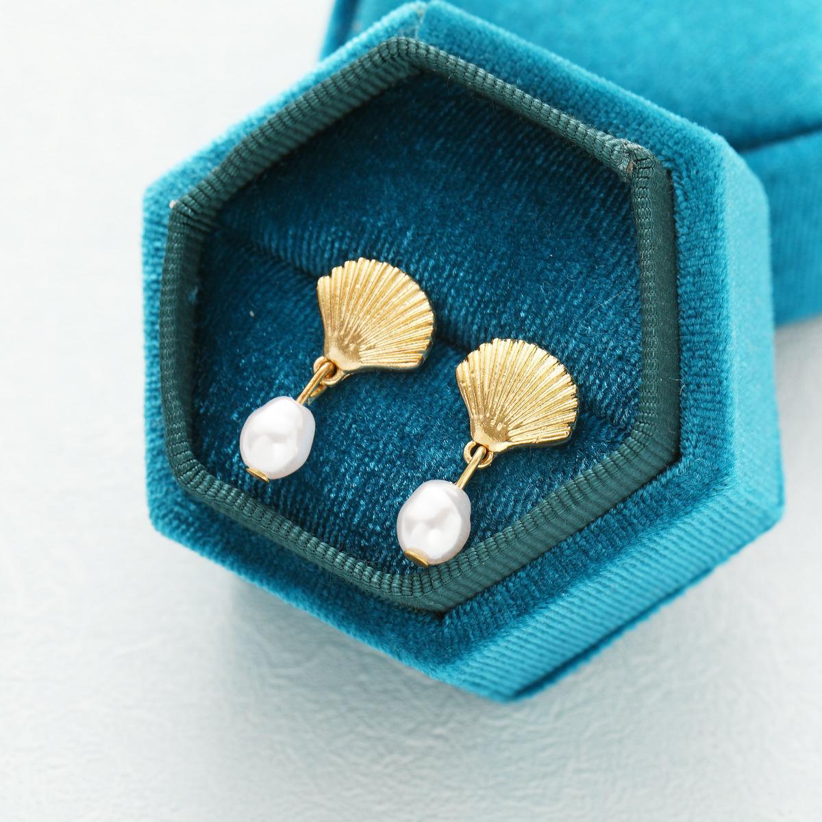 Pearl Starfish Stud Earrings