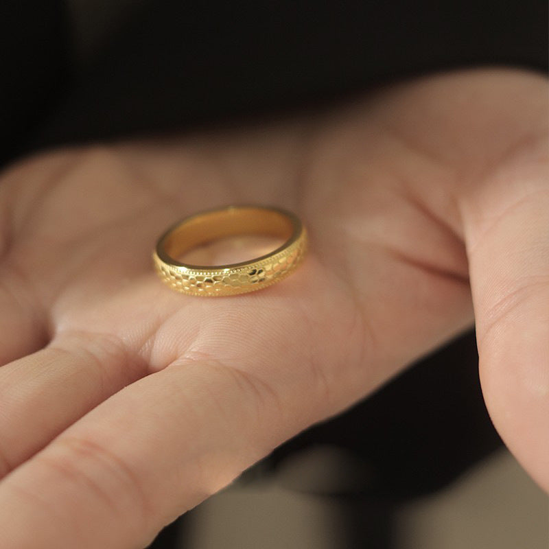 Titanium Steel Honeycomb Sparkle Ring (Fish-Scale Design)