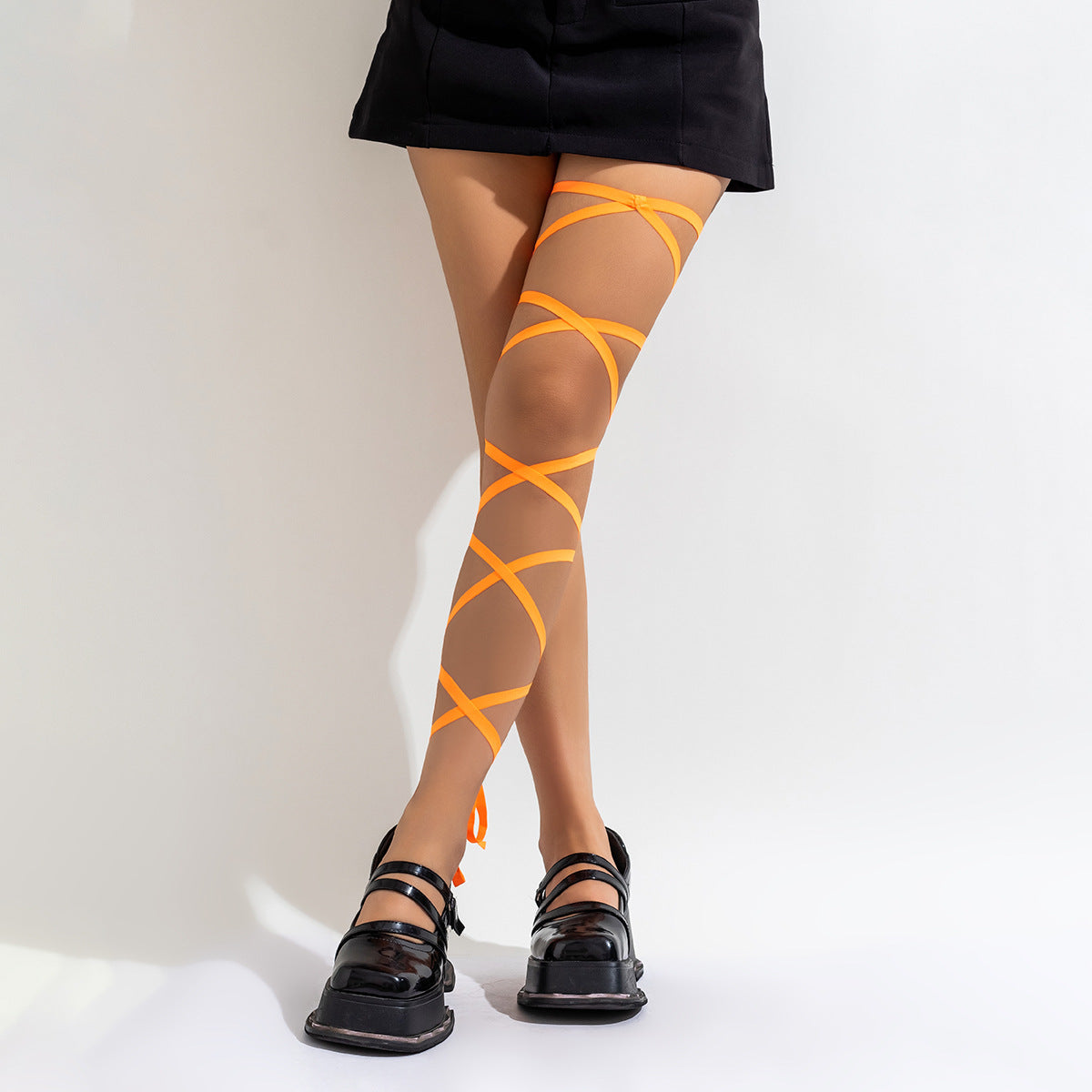 Elastic strap leg ring