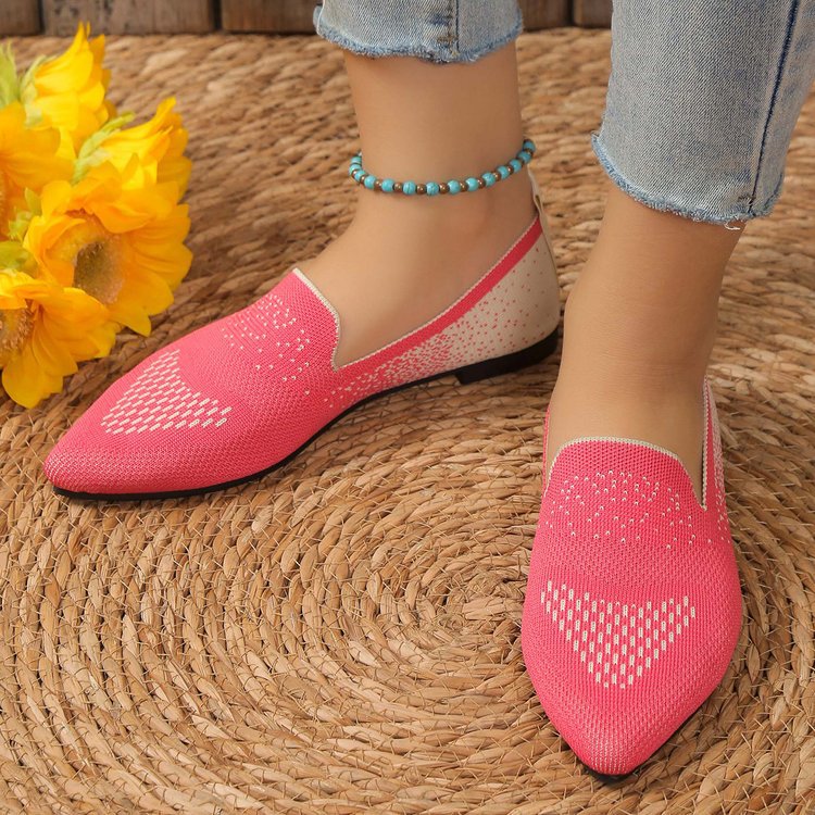 Flying knitted pink large size shoes