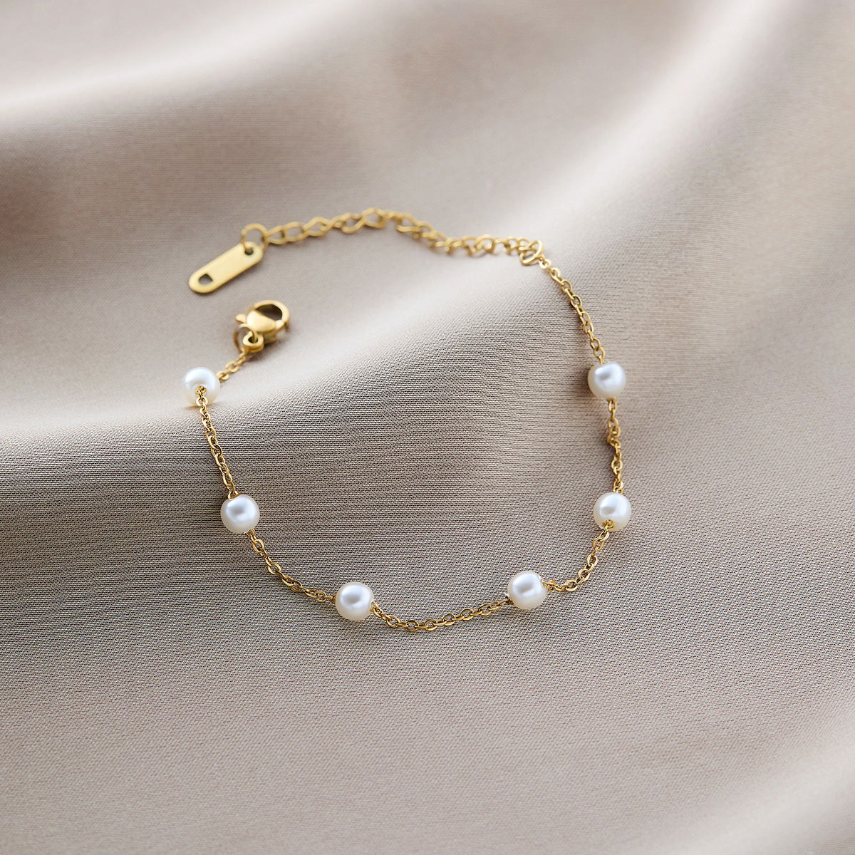 Titanium Steel Five-Leaf Clover Bracelet