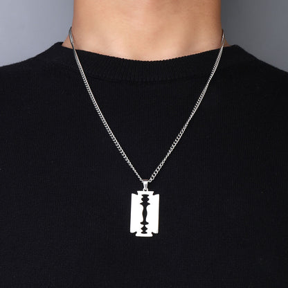 Collar de acero de titanio Helios con dardos de Hip Hop 