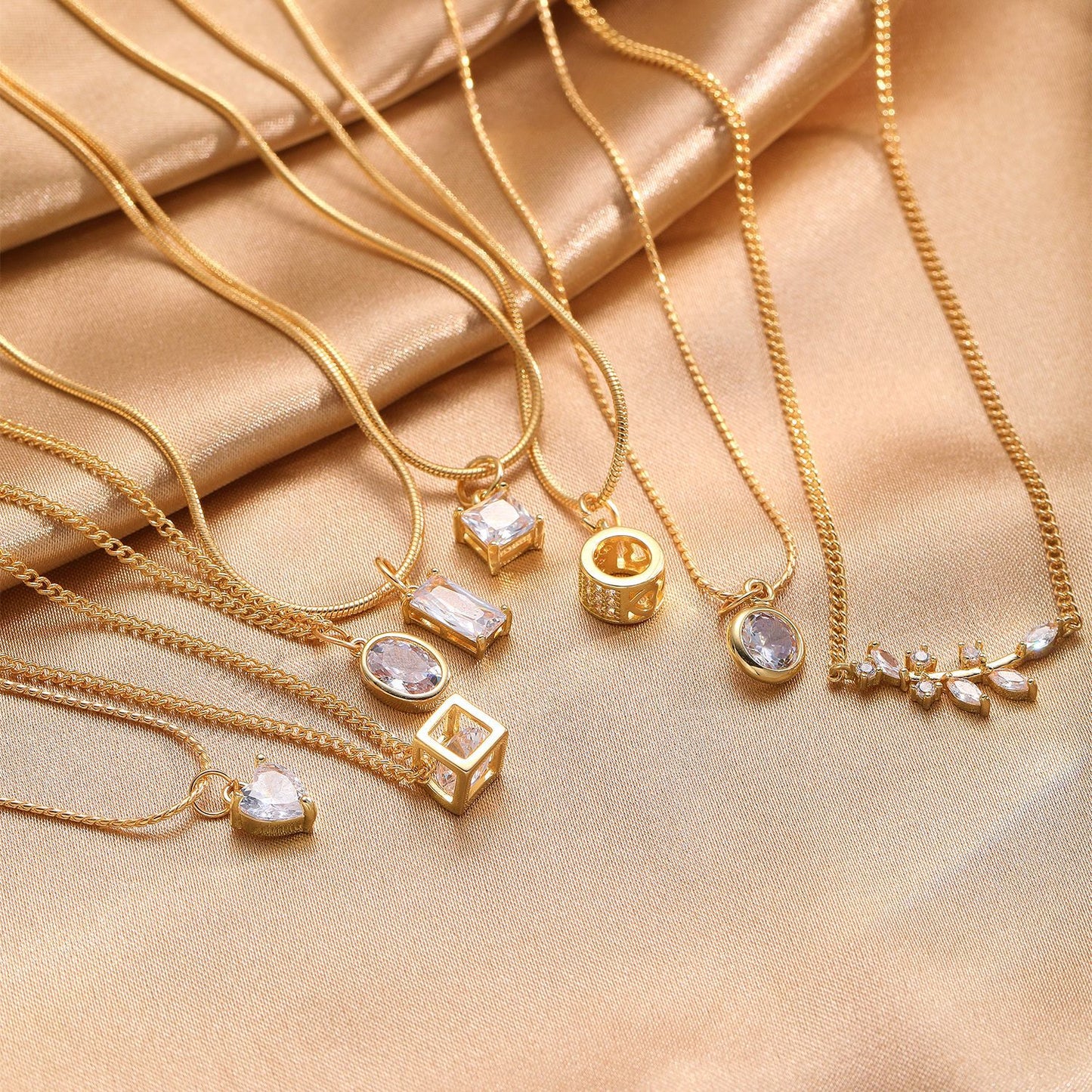 Fashion Temperament Collarbone Necklace