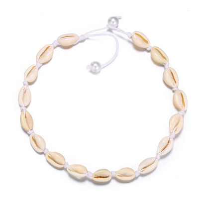 Collar de cuentas de arroz de colores con colgante de concha 