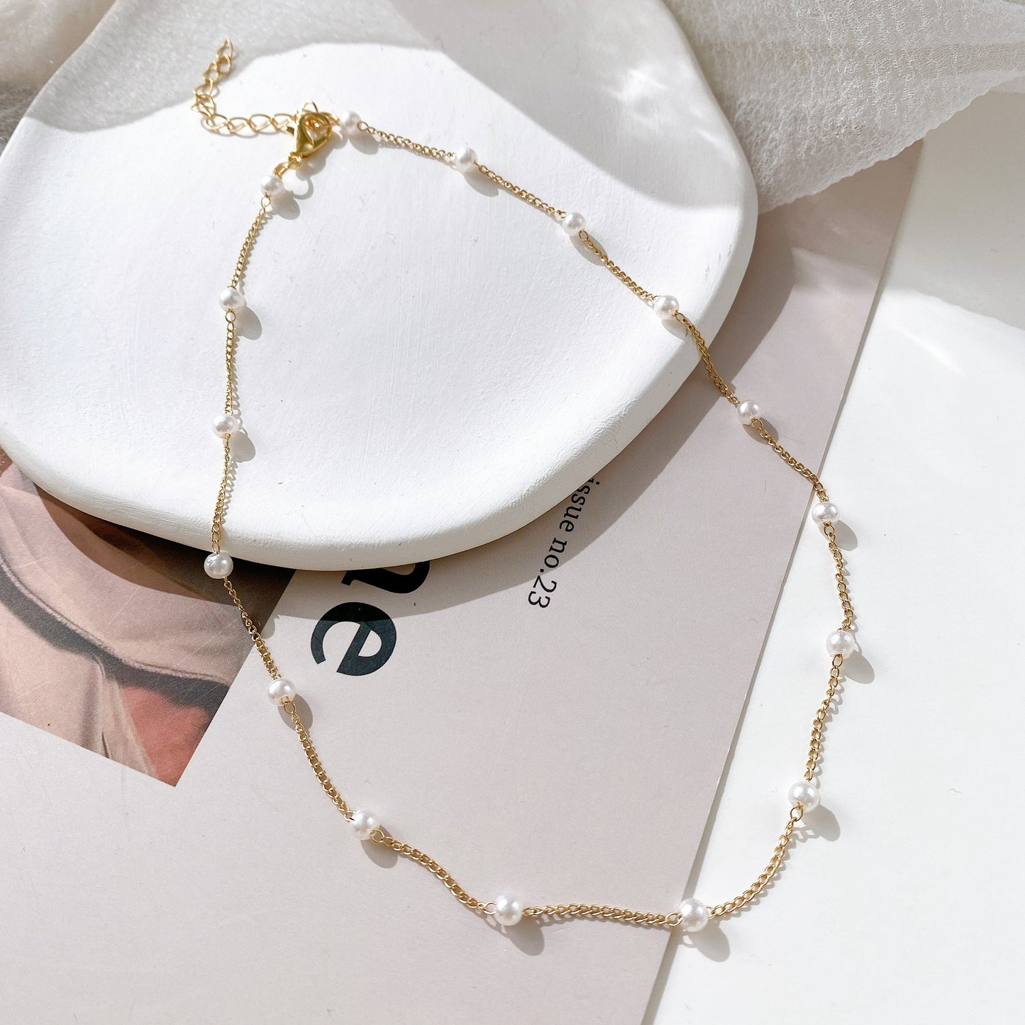 Inlaid Pearl Choker Necklace