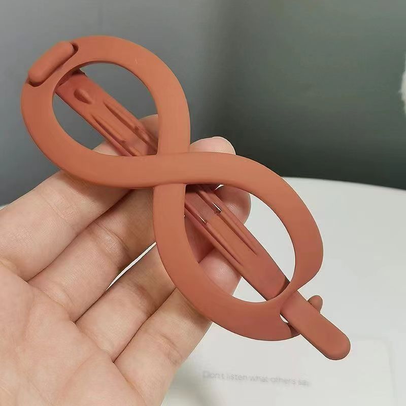 Pinza para el pelo mate en forma de 8 