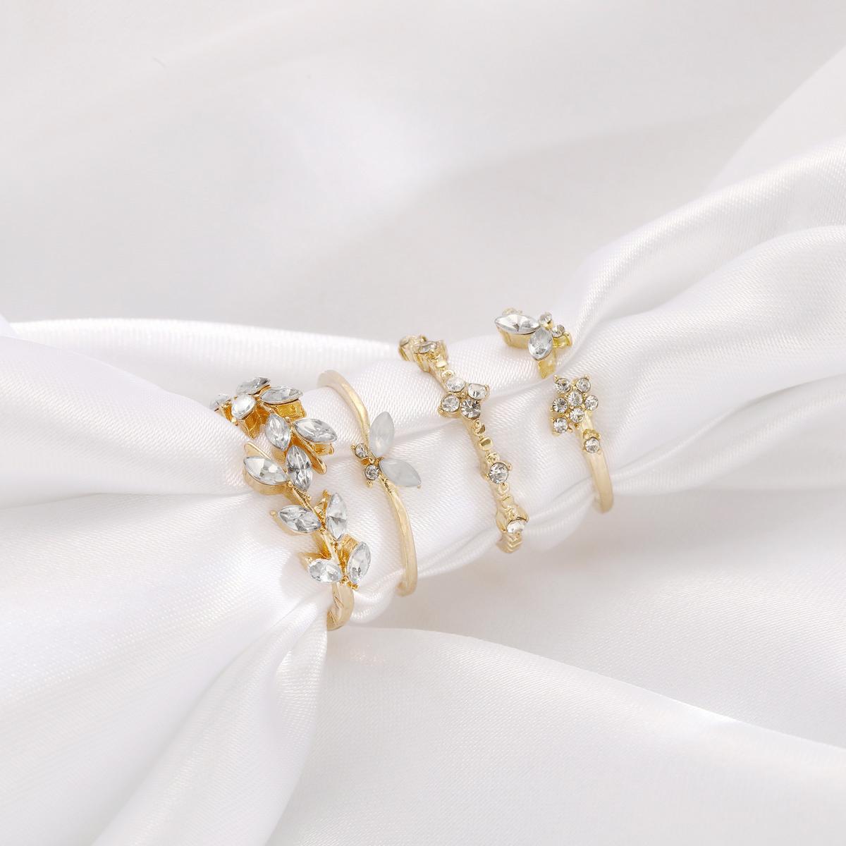 Butterfly & Leaf Stackable Ring Set