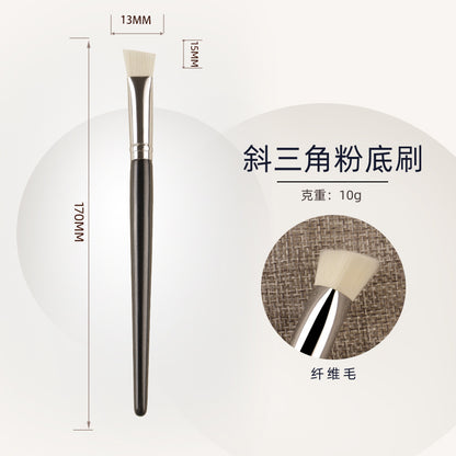 Canruo Xinghe Angled Triangle Foundation Brush