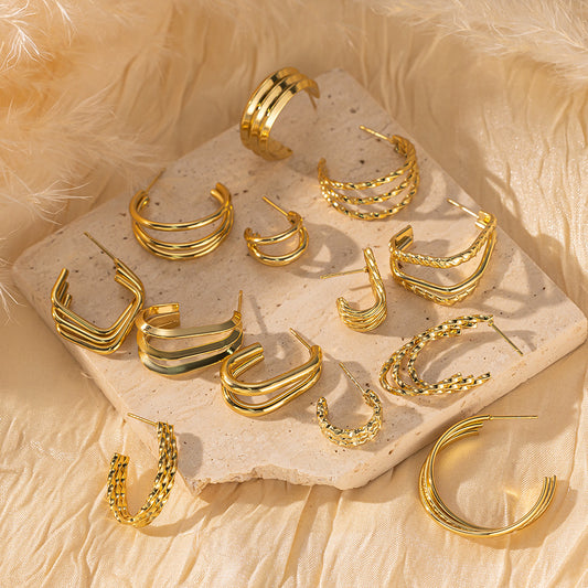 Women's 18K Gold Titanium Steel Geometric Hollow Spiral Bracelet