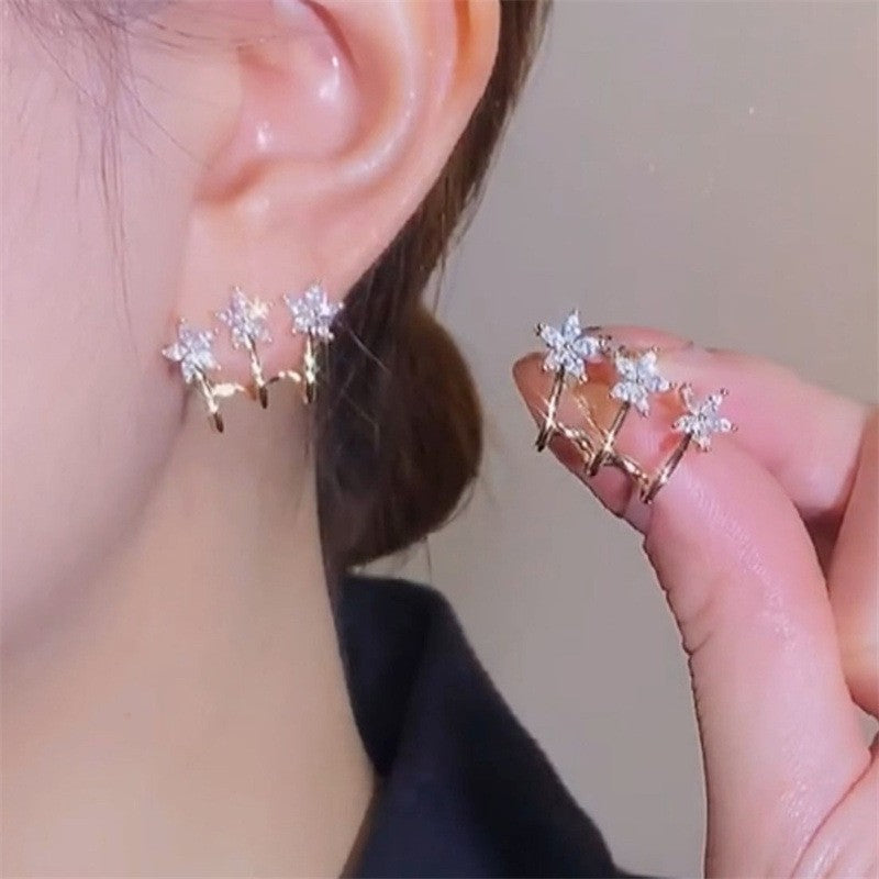 Pendientes de flor Mori con pentagrama superbrillante 