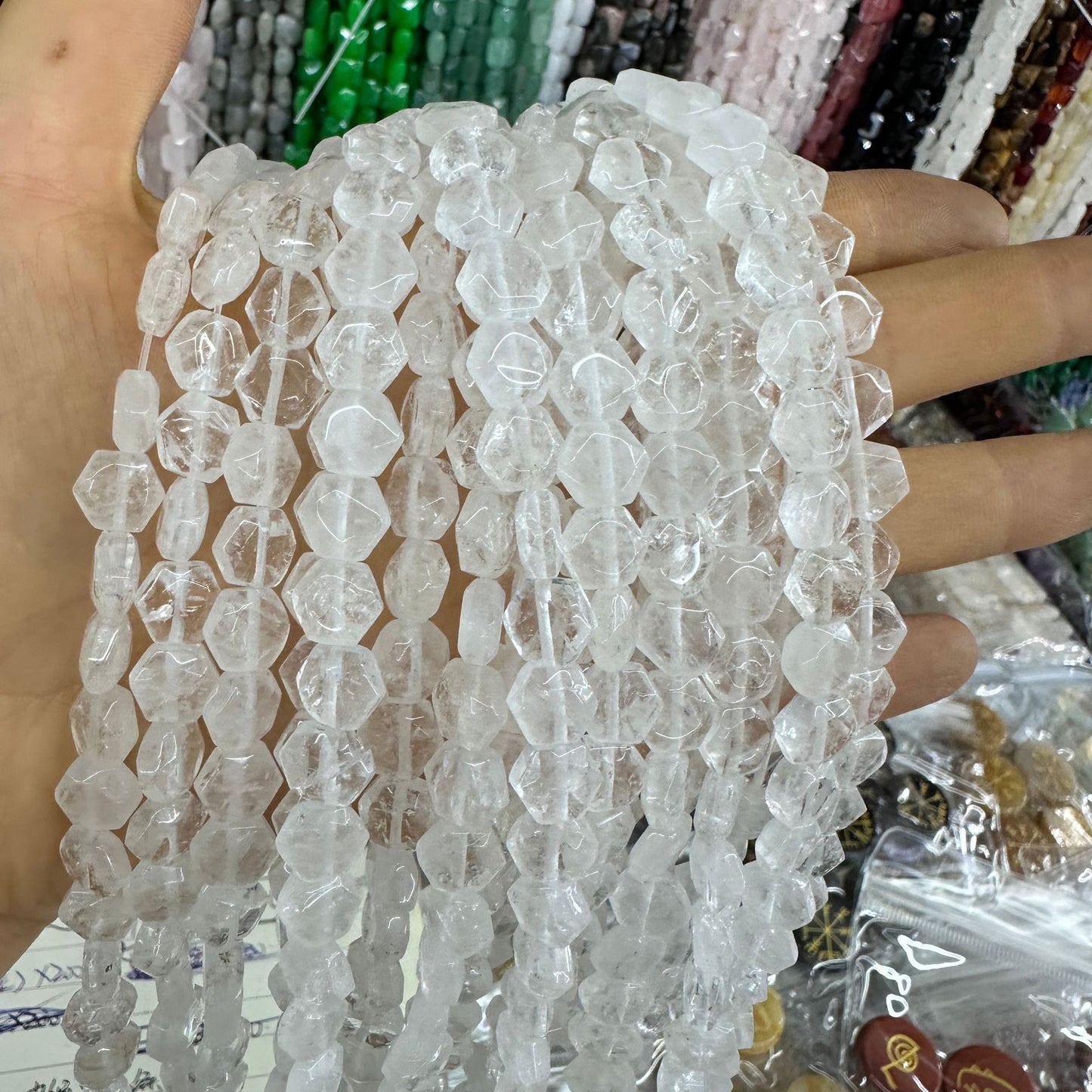 8*8MM 25pcs/string natural crystal hexagon