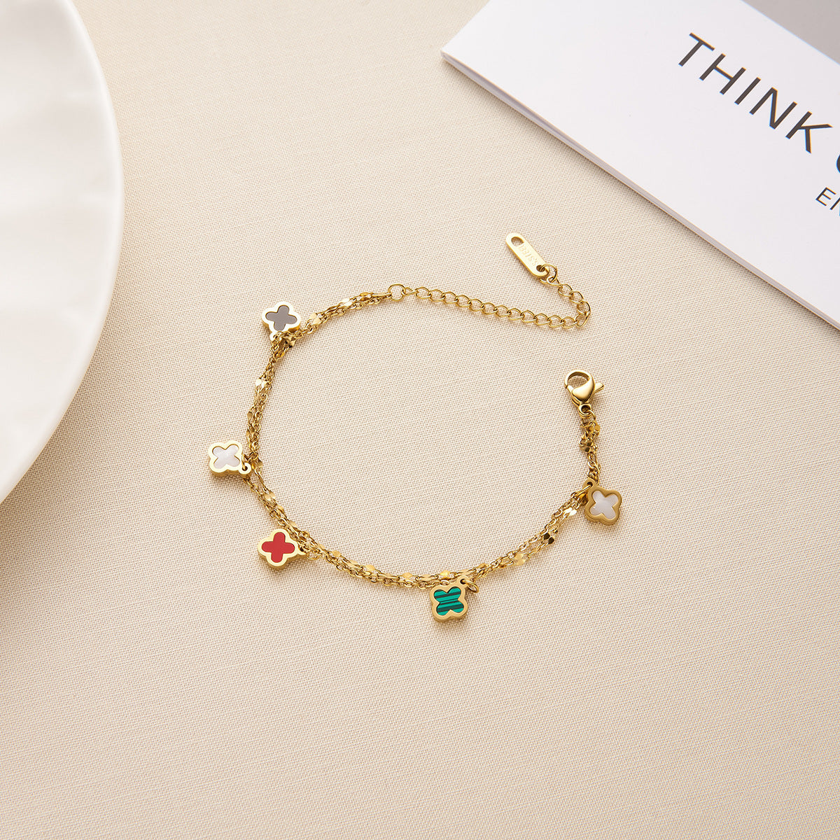 Dopamine Double-Layer Clover Bracelet