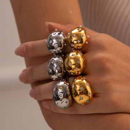 Anillo abierto exagerado 