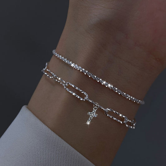 Juego de dos pulseras sencillas 