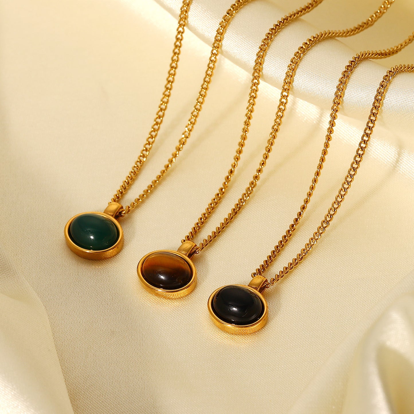 Collar vintage de piedra natural ovalada 