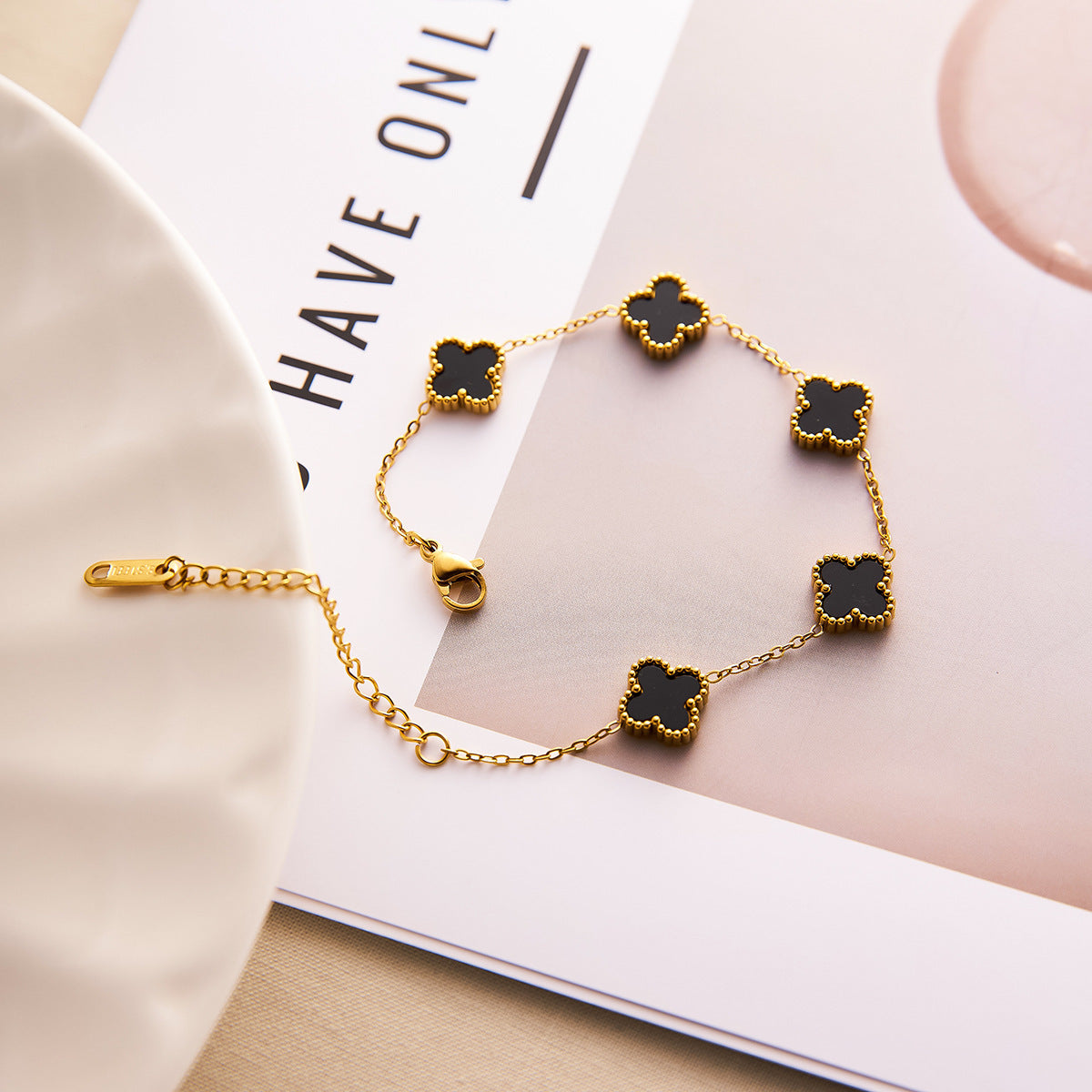 18K Gold-Plated 15mm Double-Sided Clover Flower Bracelet