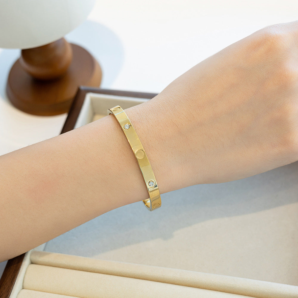 Non-Fading Titanium Steel Minimalist INS-Style Bracelet