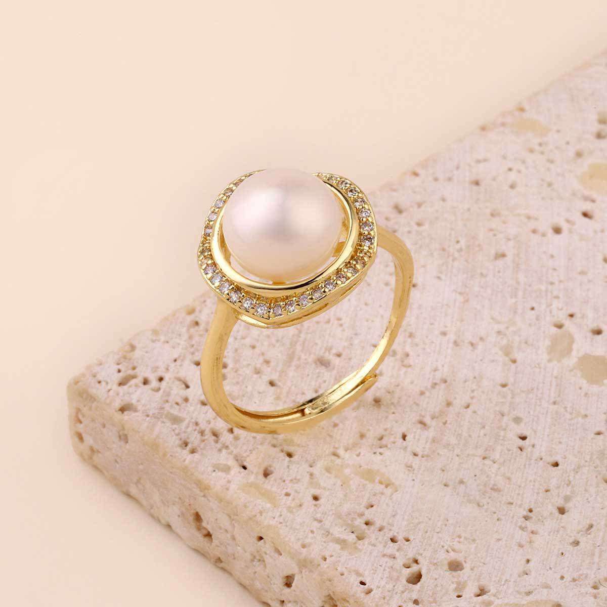 Four-leaf clover natural freshwater pearl ring