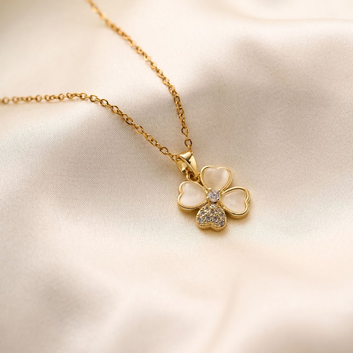 Zircon Opal Four-Leaf Clover Necklace