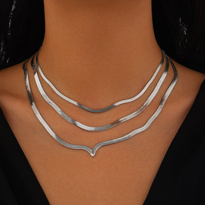 Collar de cadena de hueso de serpiente de metal punk
