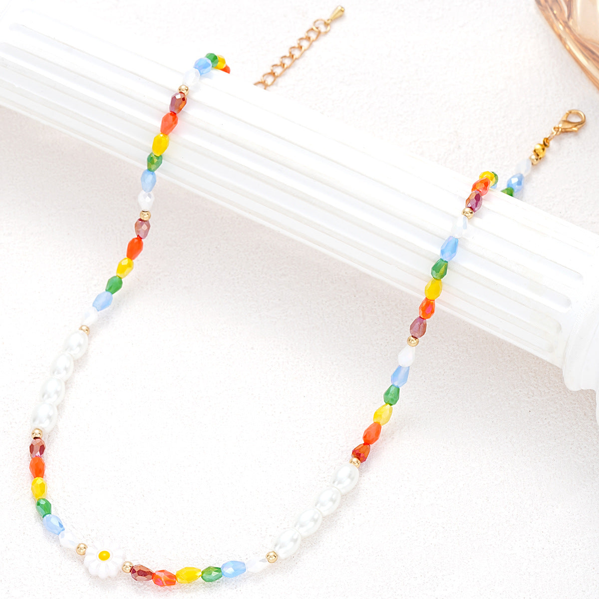 Dopamine Color Daisy Pearl Necklace