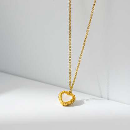 Shell Lace Love Necklace Female
