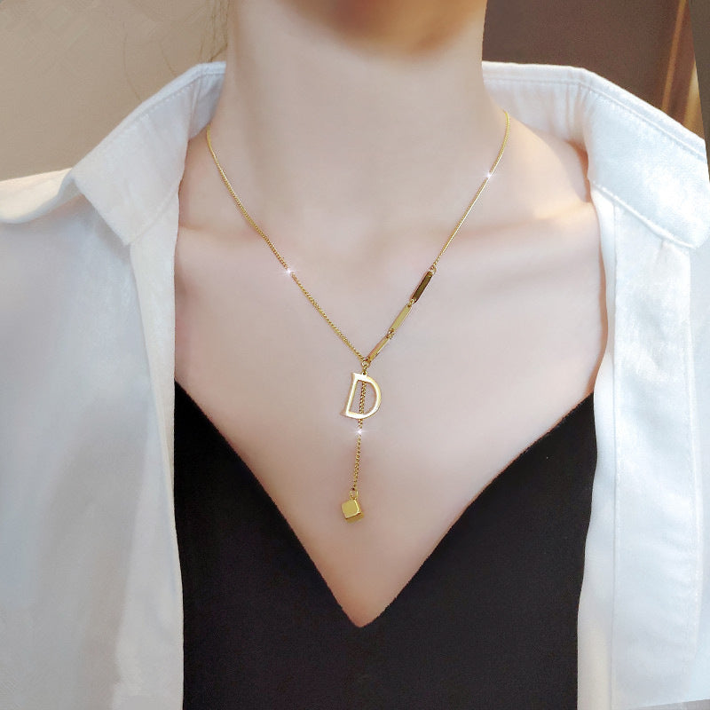 Titanium Steel D-Pendant Sweater Chain Necklace — Light Luxury Collarbone Necklace