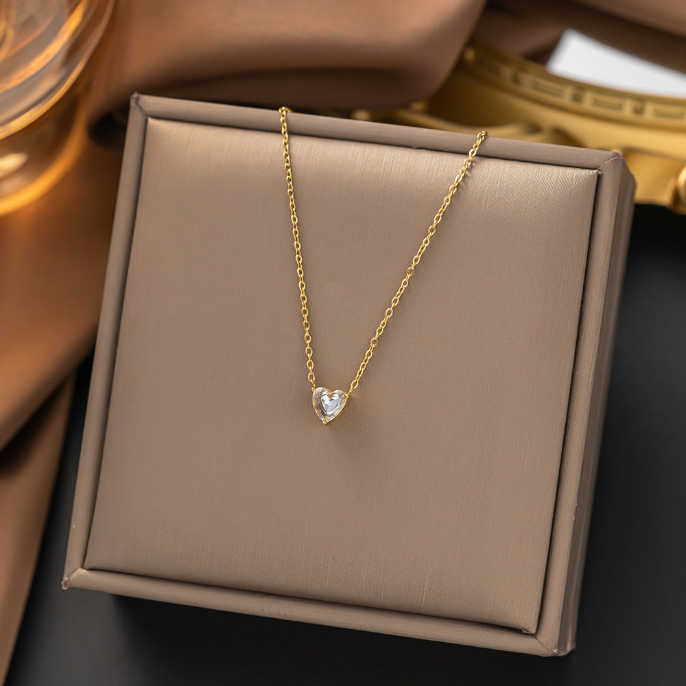 Exquisite and small love zircon titanium steel necklace