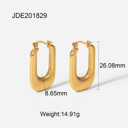 Threaded U-shaped earrings