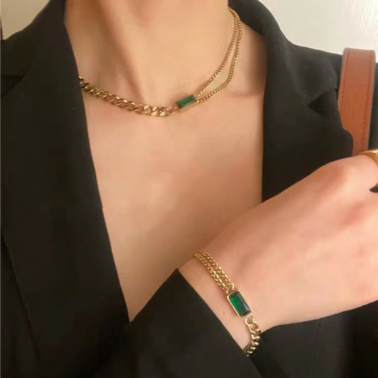 Women's Titanium-Steel Emerald Chain Necklace — French Retro Slim Style