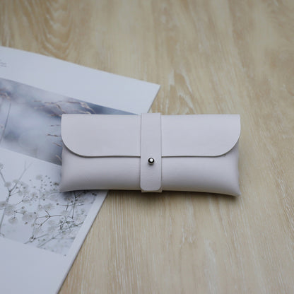 Estuche blando de cuero blanco para gafas 