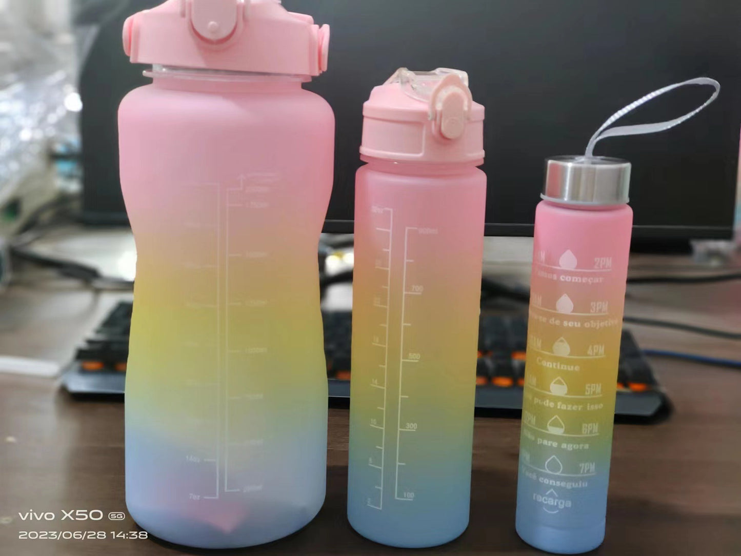 Gradient Color Three-Piece Plastic Bottle Set