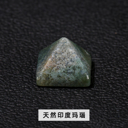 Crystal pyramid ring surface agate jade ring surface