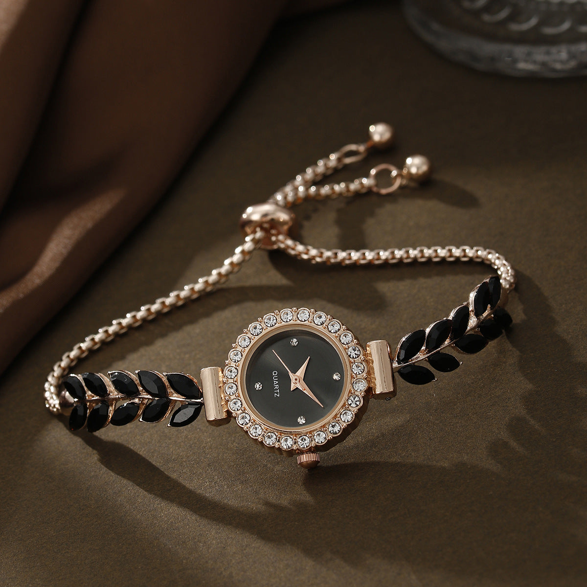 Quartz bracelet watch jewelry set