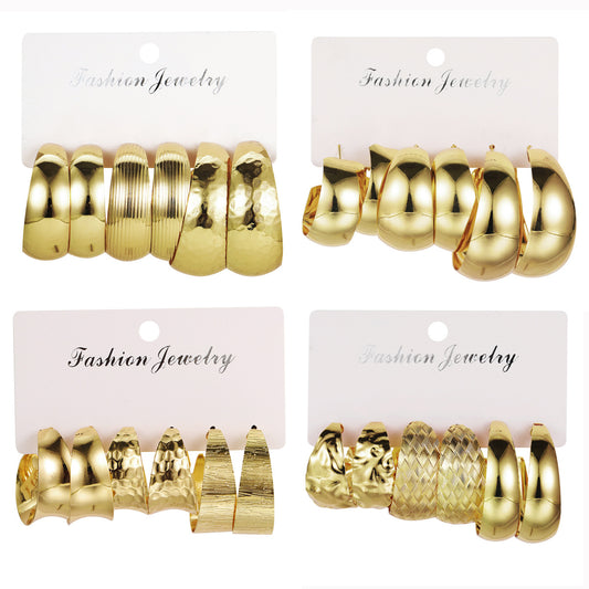 Retro Gold C-Shaped Earring Set
