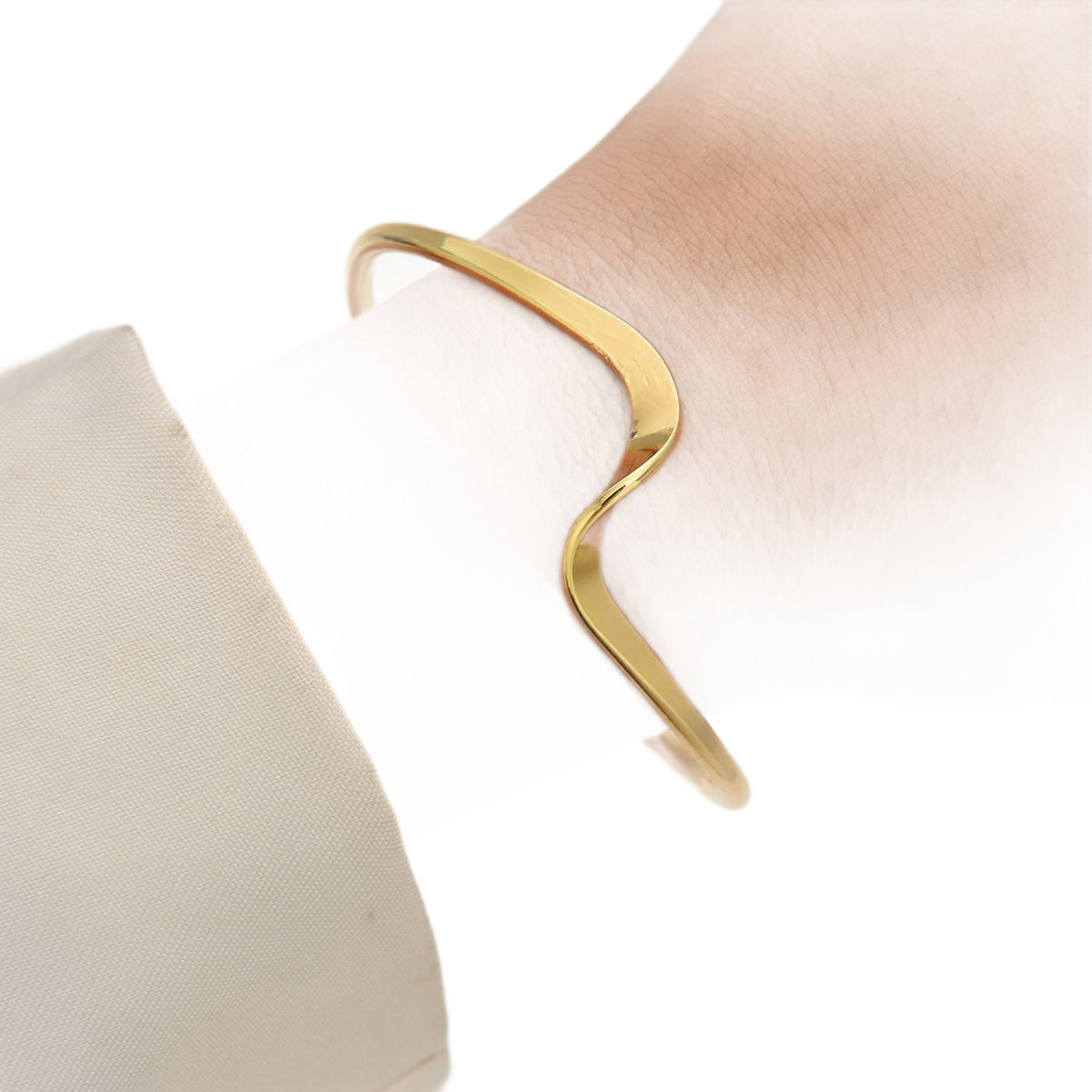 Wave Open Hand Bracelet