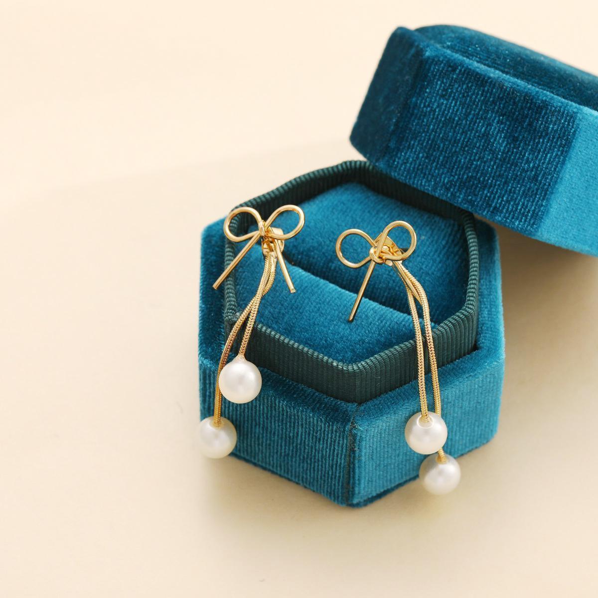 Bow Pearl Tassel Earrings