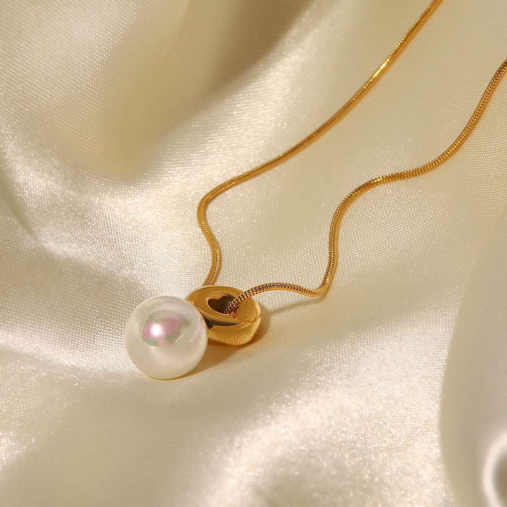 Gold plated pearl necklace
