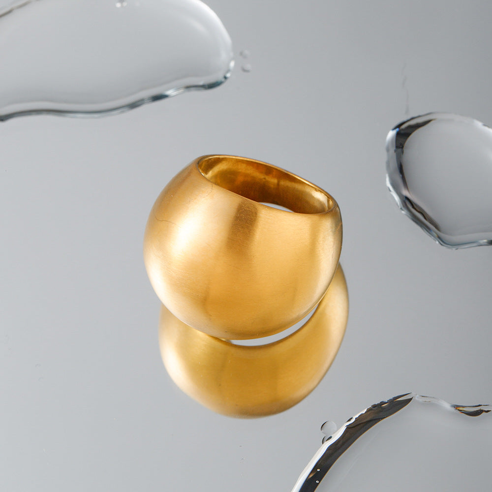 Frosted brushed ring