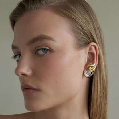 Pendientes doble lágrima con diamantes 